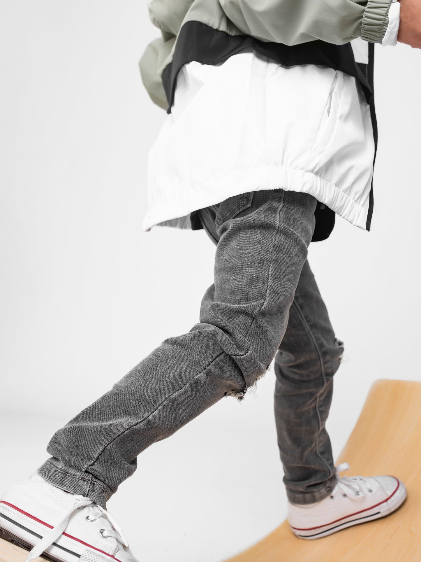 Distressed Denim | Grey Wash