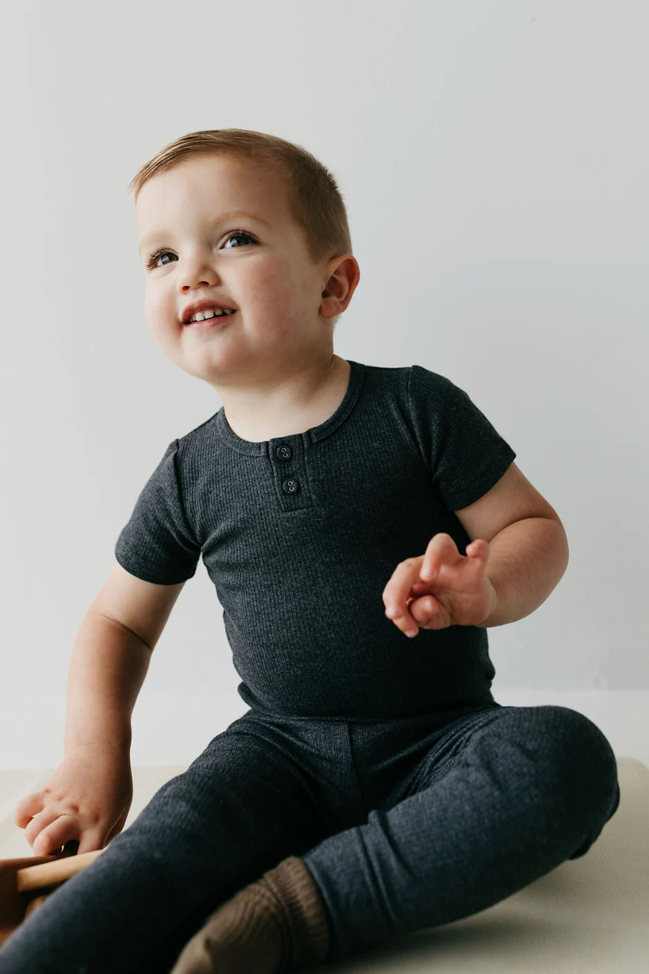 Short Sleeve Henley Bodysuit | Onyx Marle
