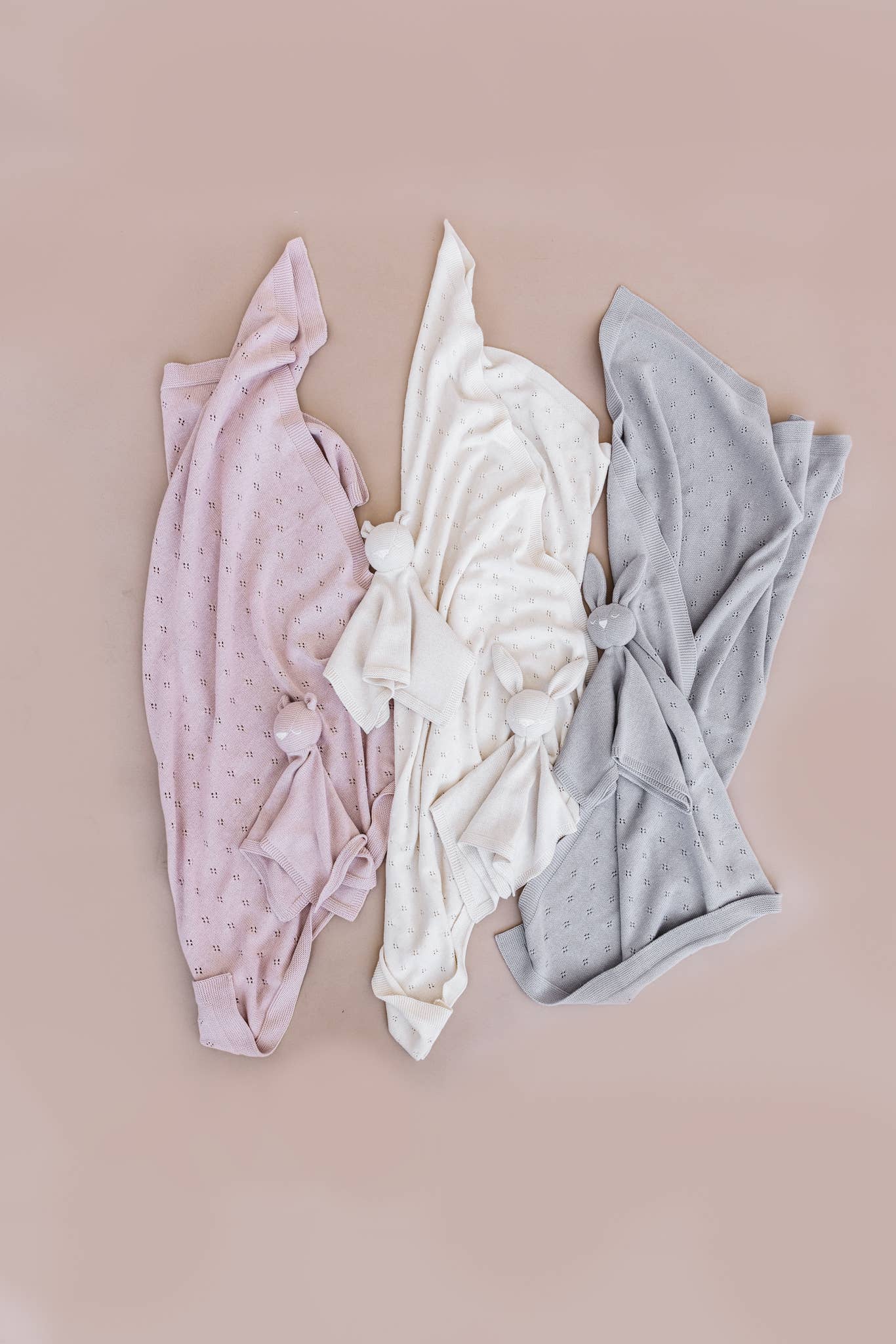 Organic Cotton Heirloom Pique Blanket
| Blush
