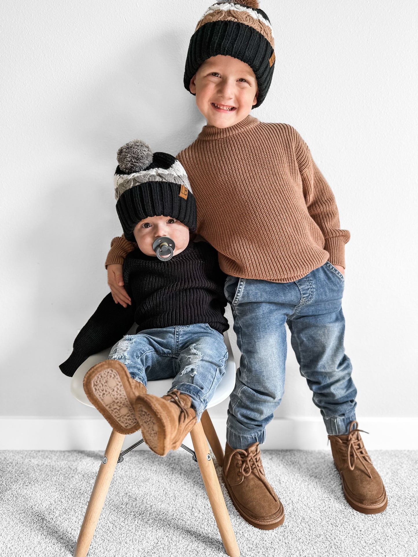 Chunky Pom Beanie | Black