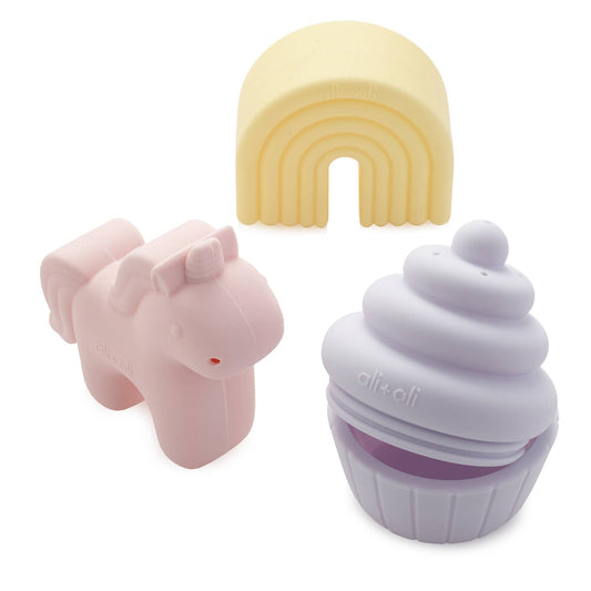 Unicorn Theme Squirt Water Bath Toy Set