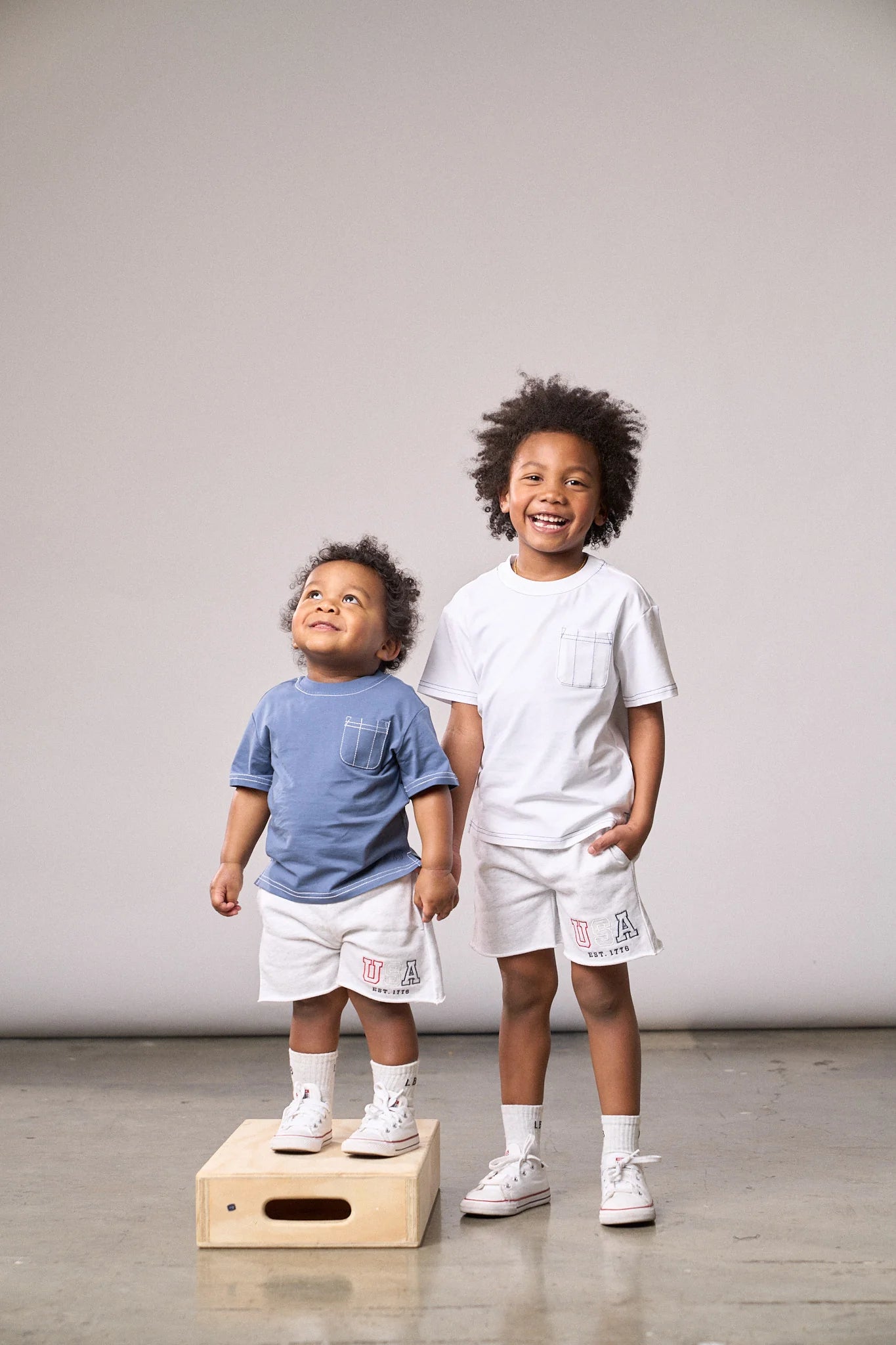 Blue Thread Tee & Heather Grey Gym Short