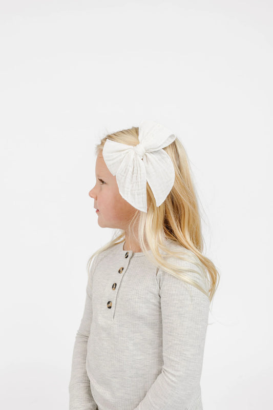 Cloud Muslin Heirloom Bow | White