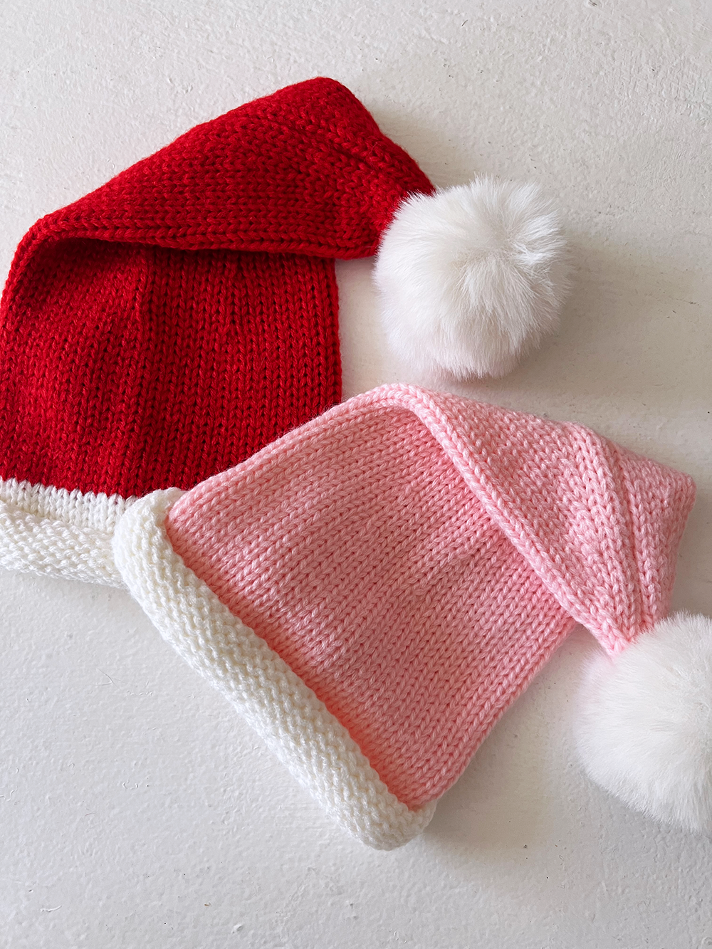 Santa Knit Hat, Pink: XS (0 - 3 mo.)