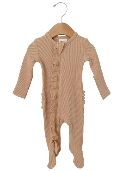 Organic Waffle 2-Way Zip Ruffle Footie | Tan