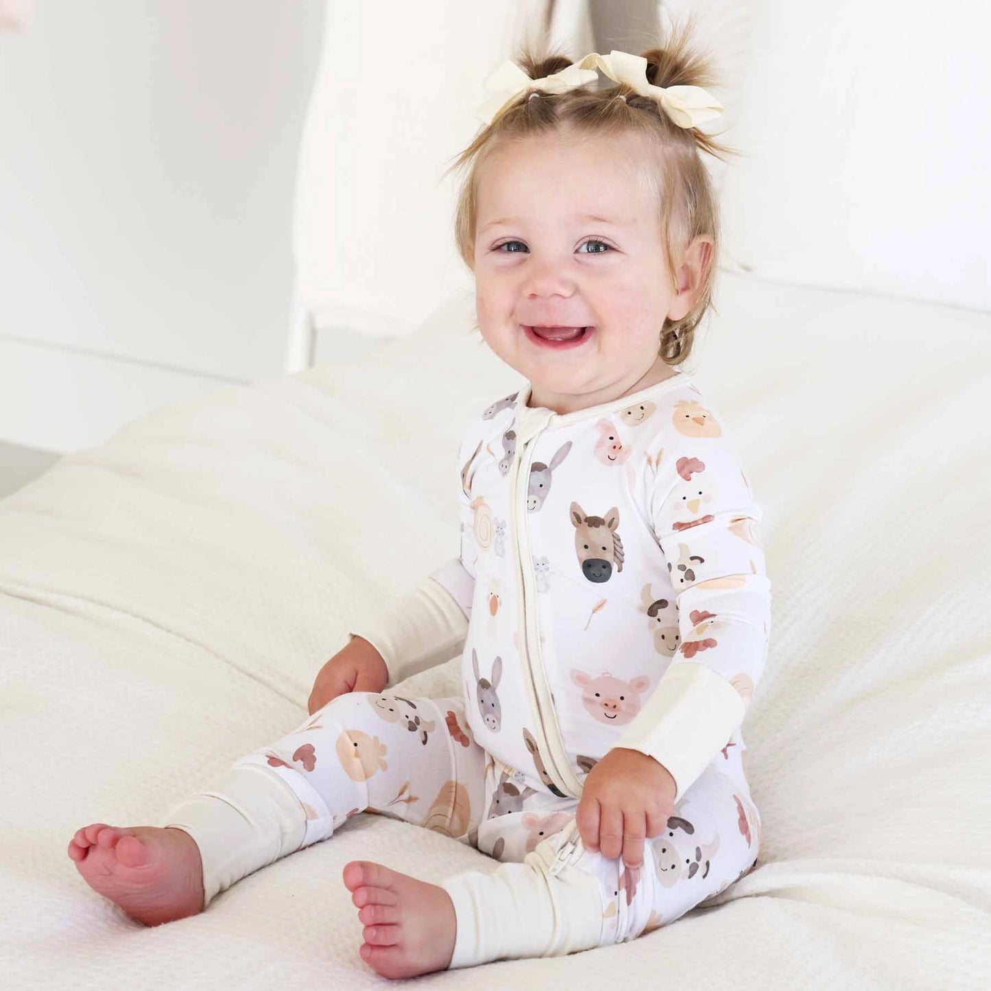 Bamboo Sleeper w/ Fold-Over Feet | Barnyard Buddies