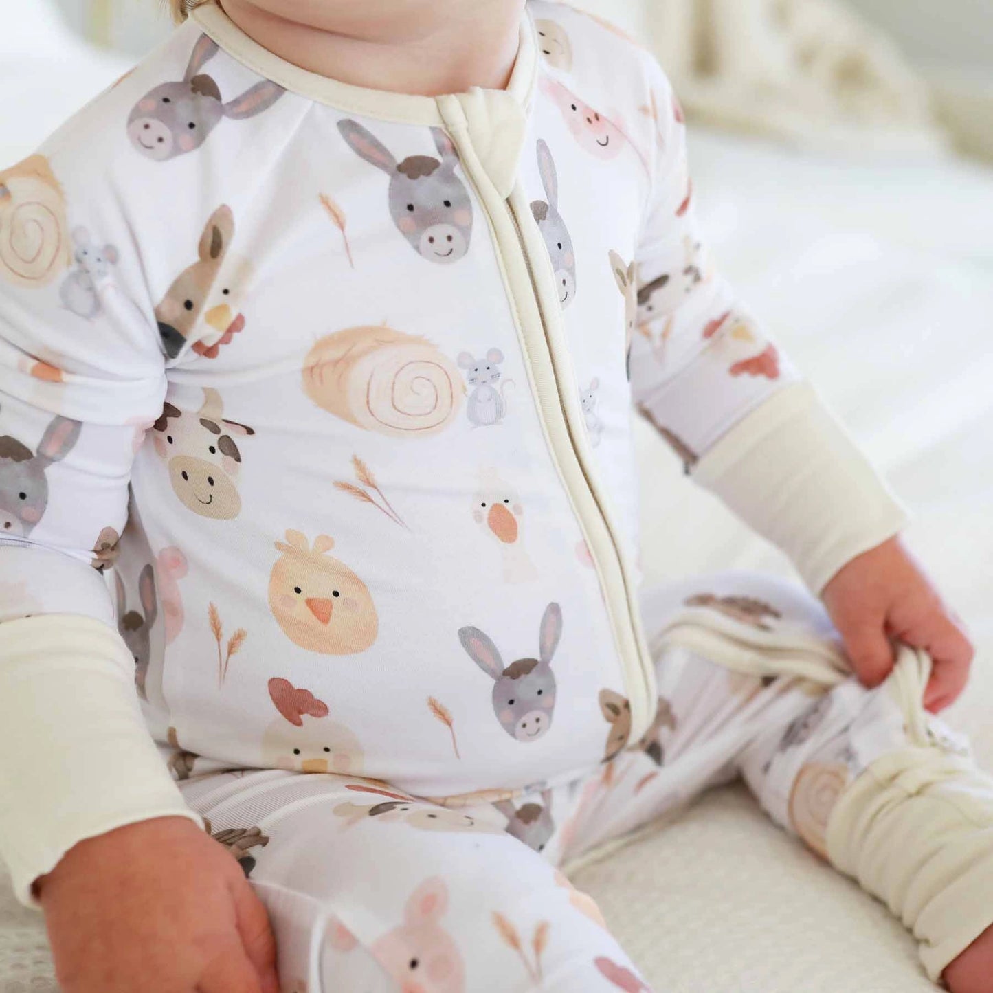 Bamboo Sleeper w/ Fold-Over Feet | Barnyard Buddies