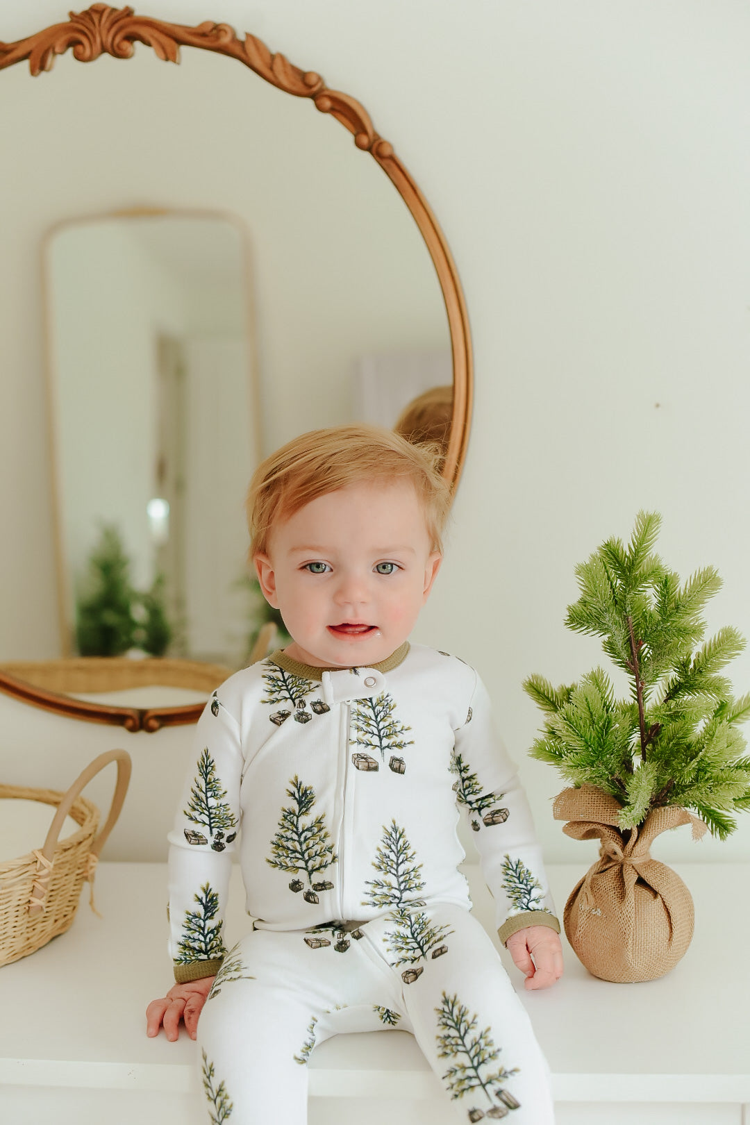Holiday 2-Way Zipper Footie & Cap Set | Under The Tree