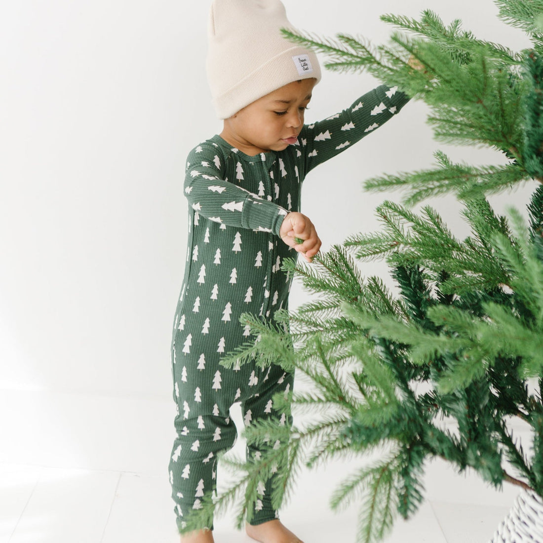 Bamboo Sleeper w/ Fold-Over Feet | Christmas Trees