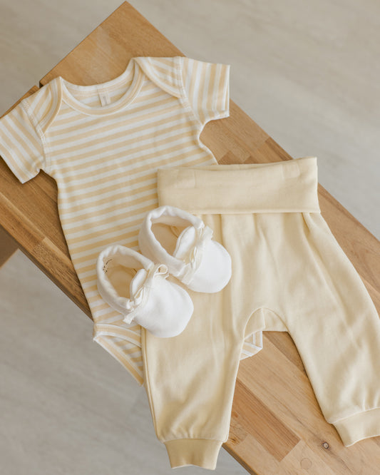 Short Sleeve Bodysuit, 2 Pack || Hot Air Balloons, Yellow Stripe