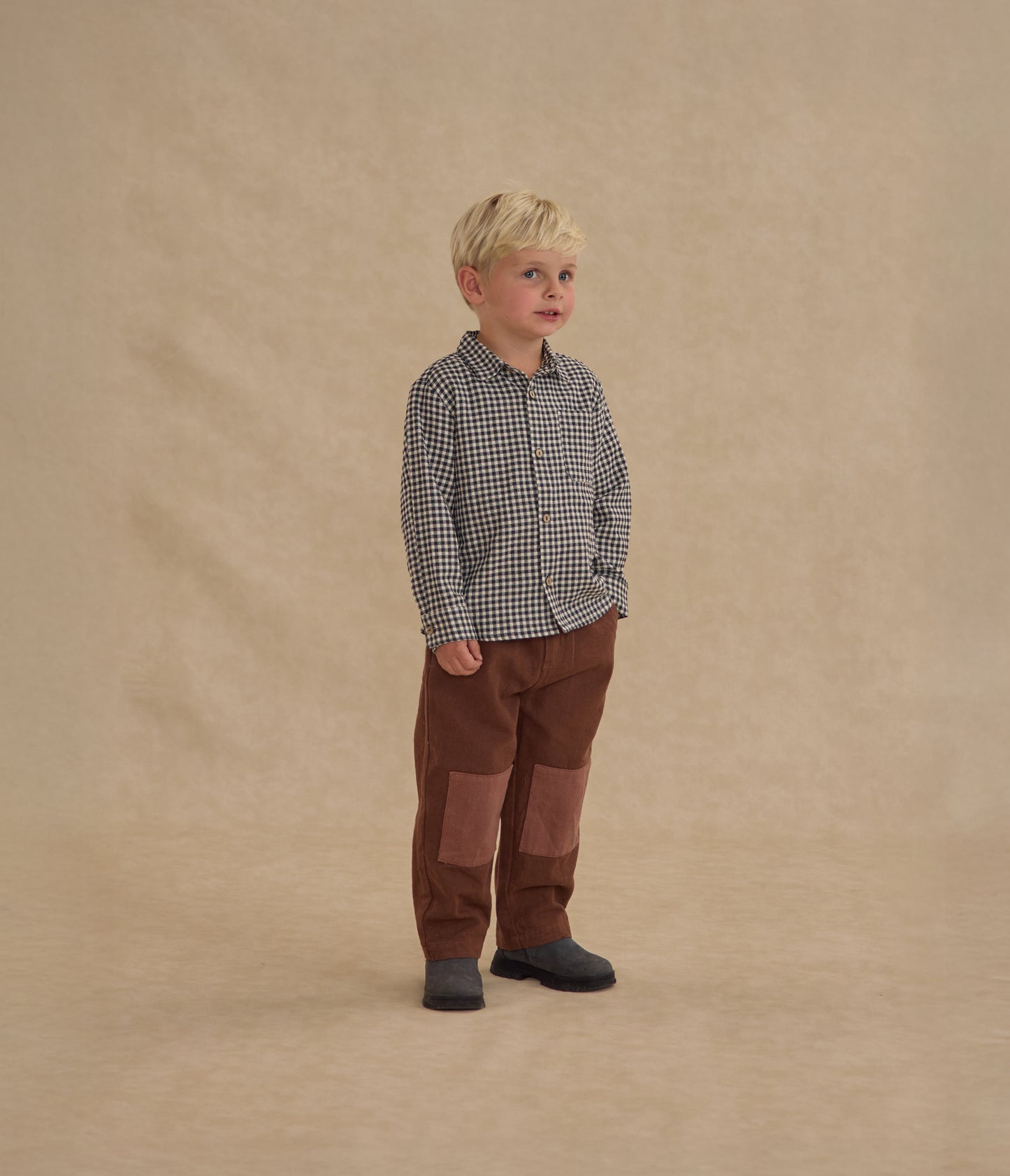 Collared Long Sleeve Shirt || Black Gingham
