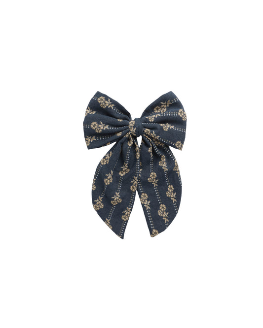 Oversized Bow || Vintage Bloom