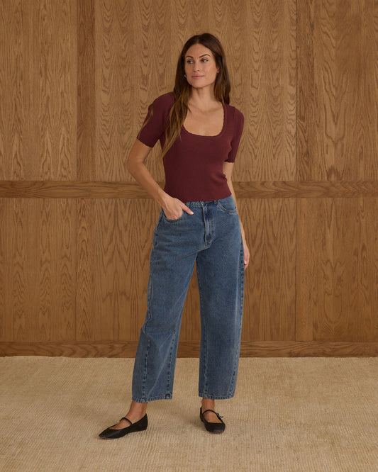 Women's Scallop Tee | Burgundy