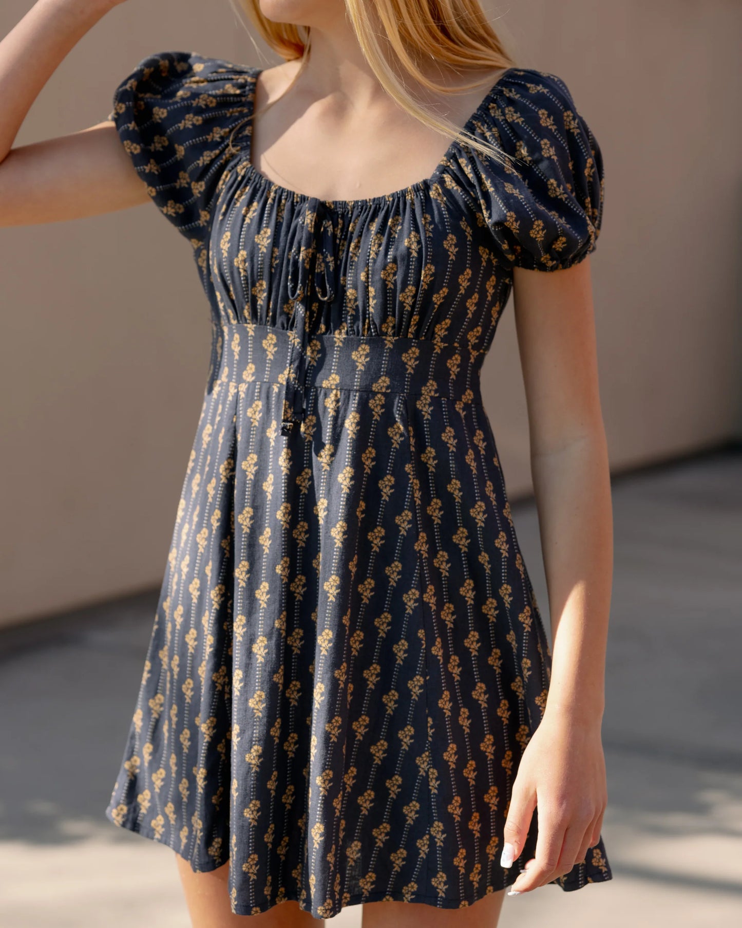 Ivy Dress || Vintage Bloom - Teen
