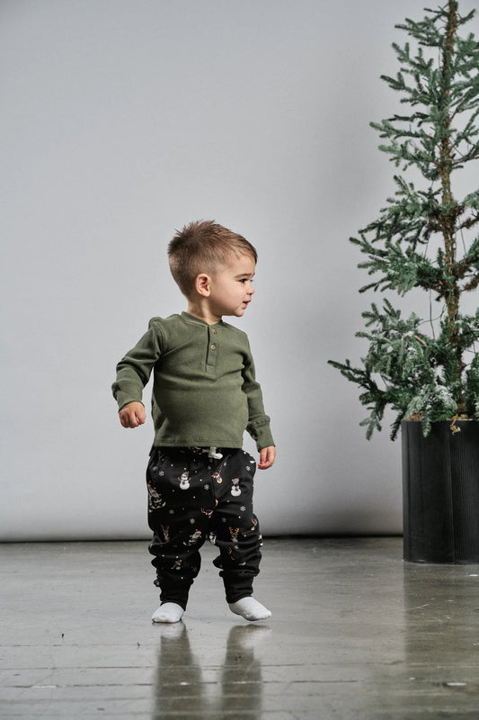 Lounge Jogger | Santa & Friends