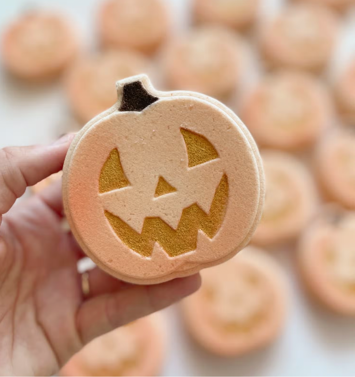 Jack-O-Lantern Bath Bomb