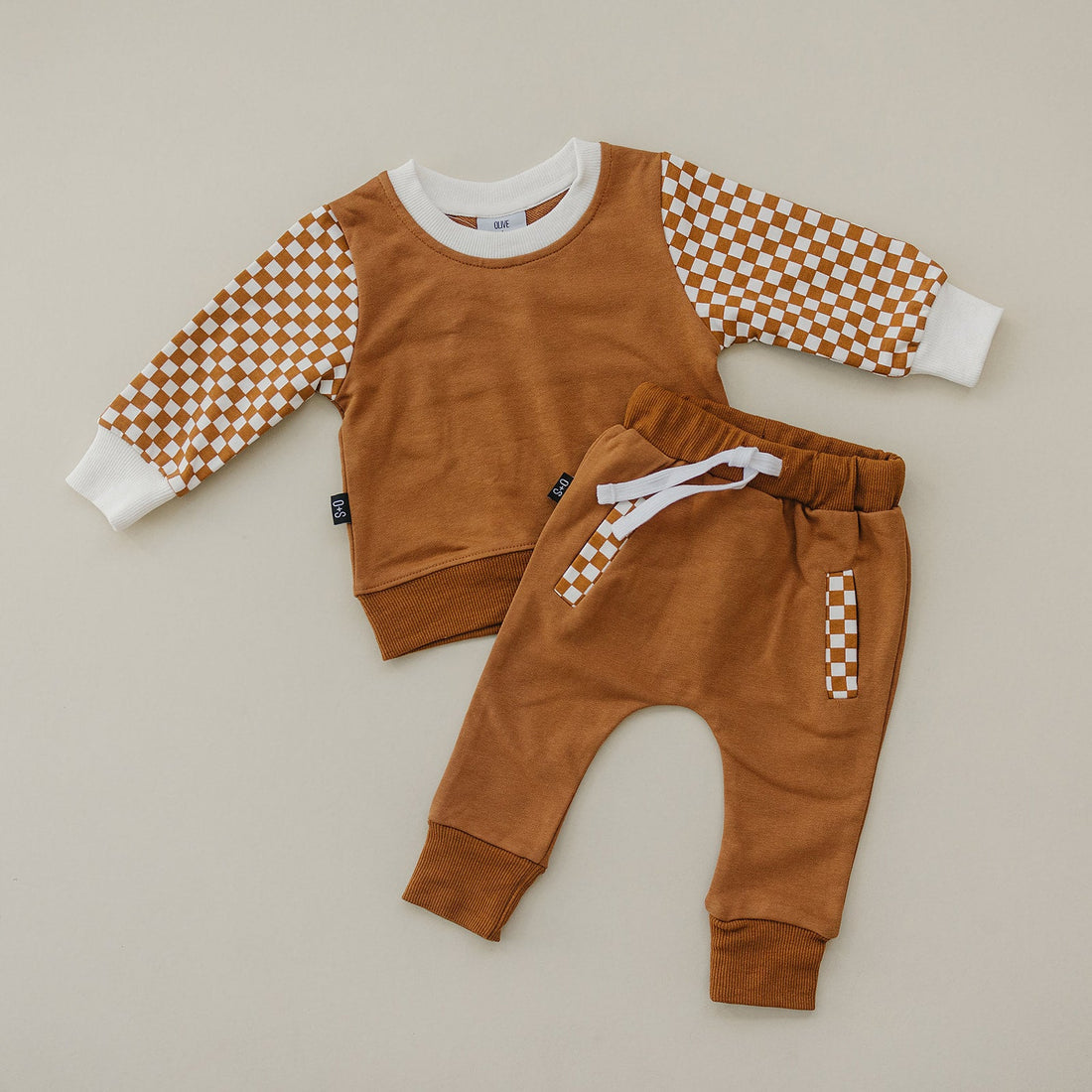 Alex Jogger Set | Camel Checker