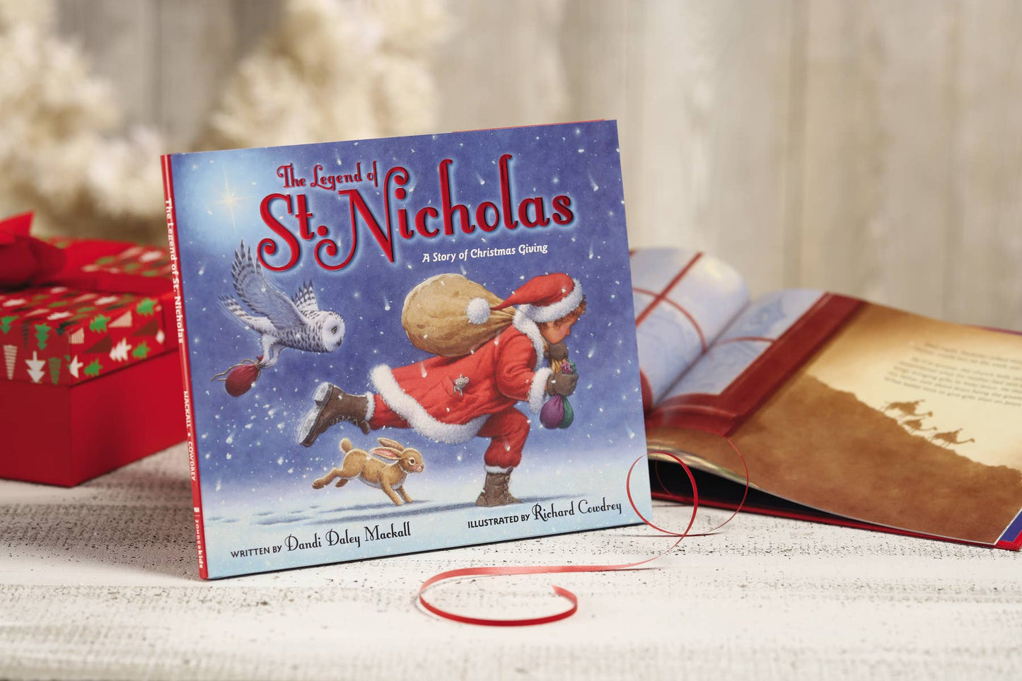 The Legend Of St. Nicholas (Hardcover Book)