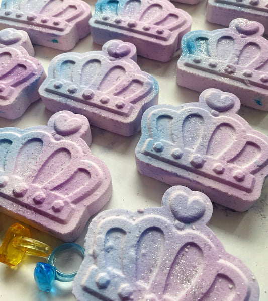 Crown Bath Bomb (with toy inside!)