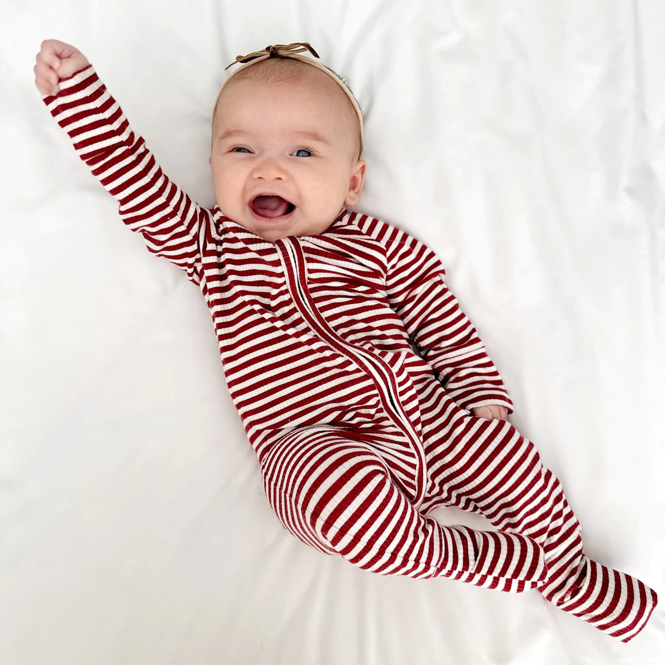 Ribbed Convertible Zip Sleeper | Red Stripe