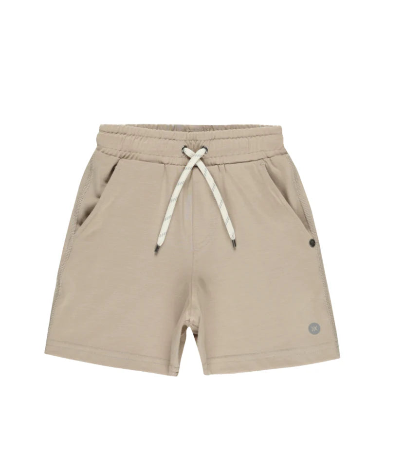 Oceanside Tech Short || Pebble