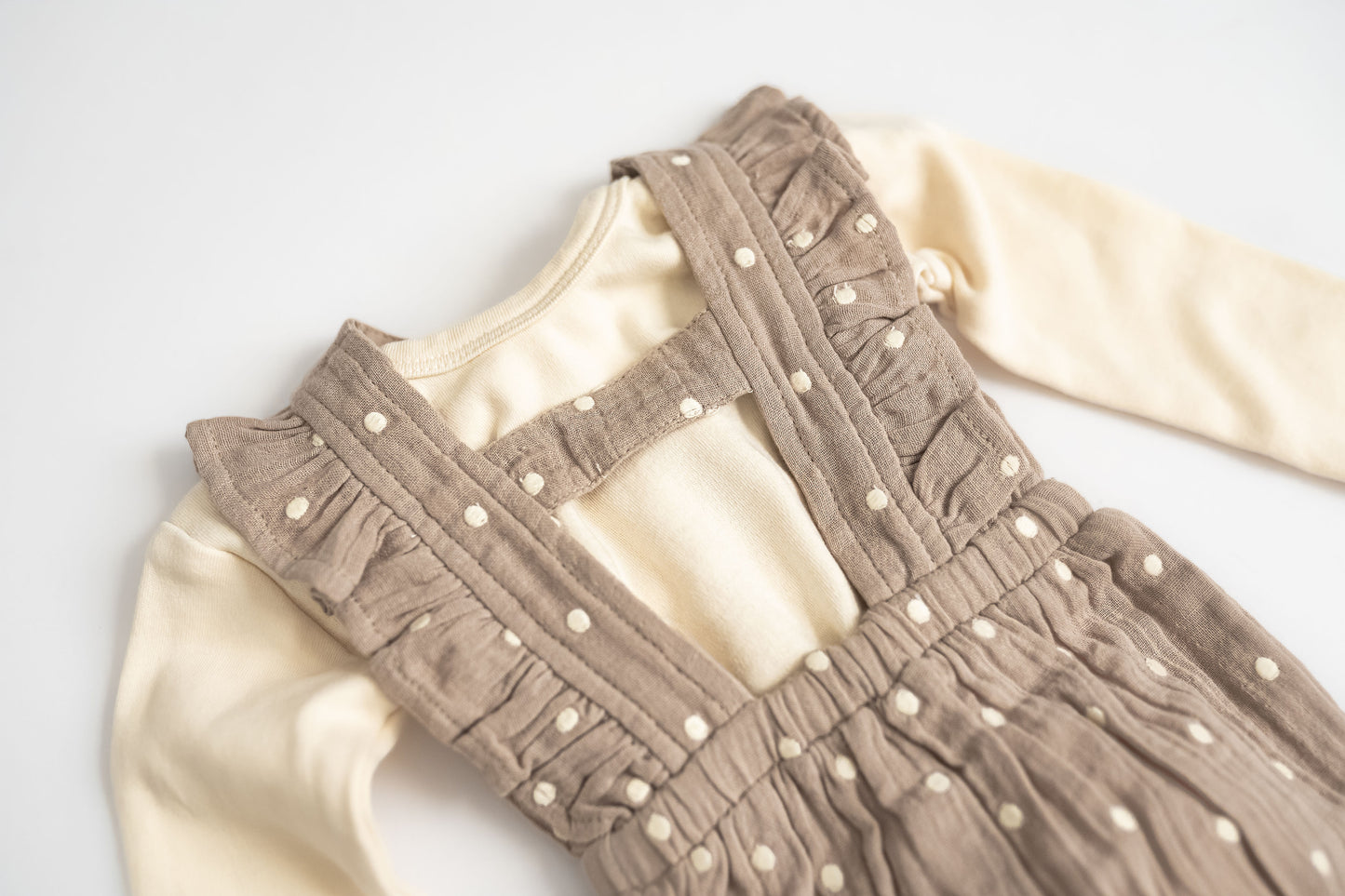 Embroidered Muslin Bodysuit | Wheat Dot