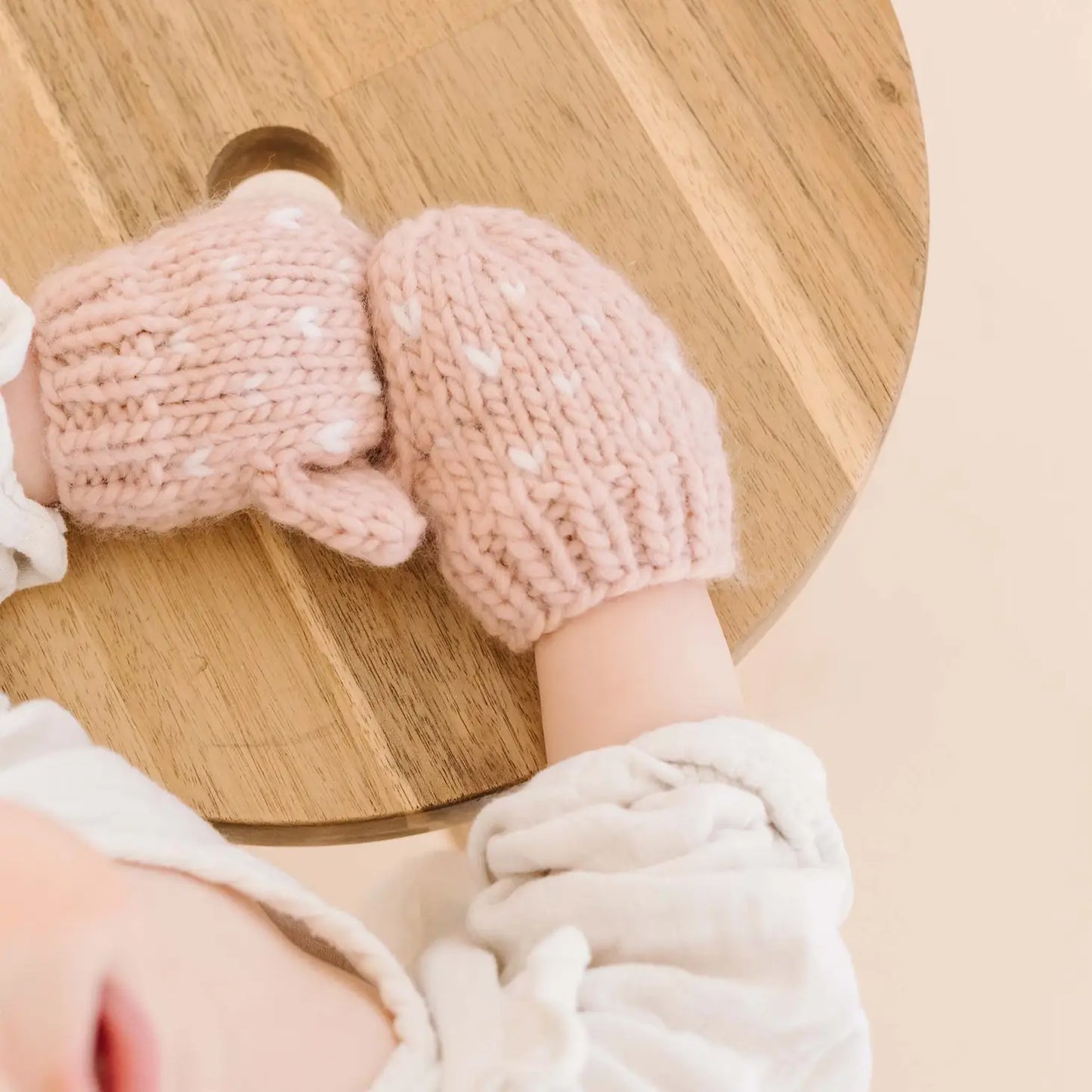 Shiloh Knit Mittens | Blush w/ Hearts