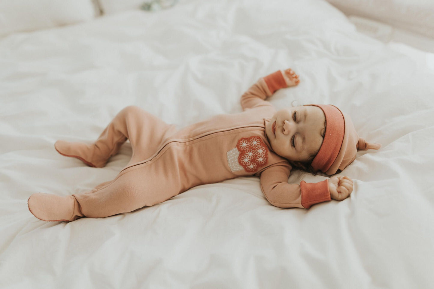 Appliqué Zipper Footie | Mauve Sienna