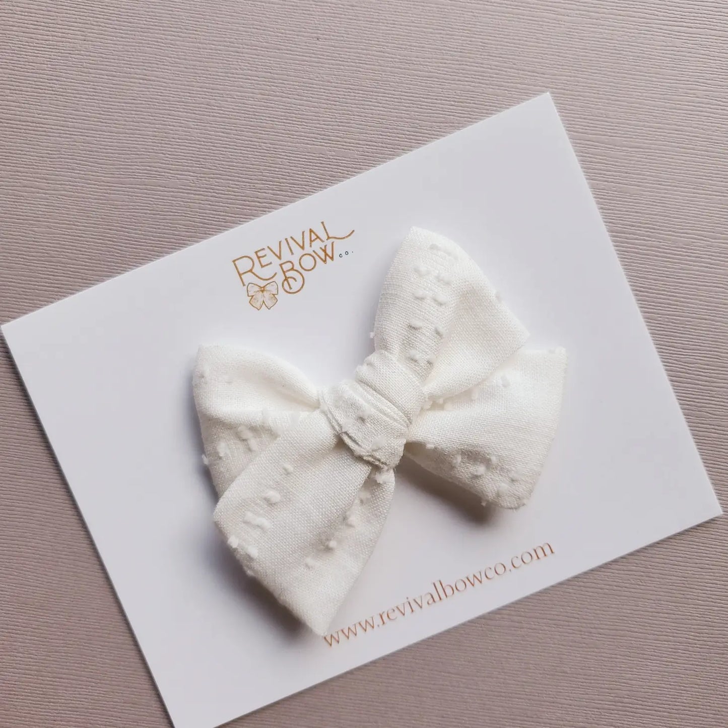 Ivory Dot Linen Pinwheel Bow