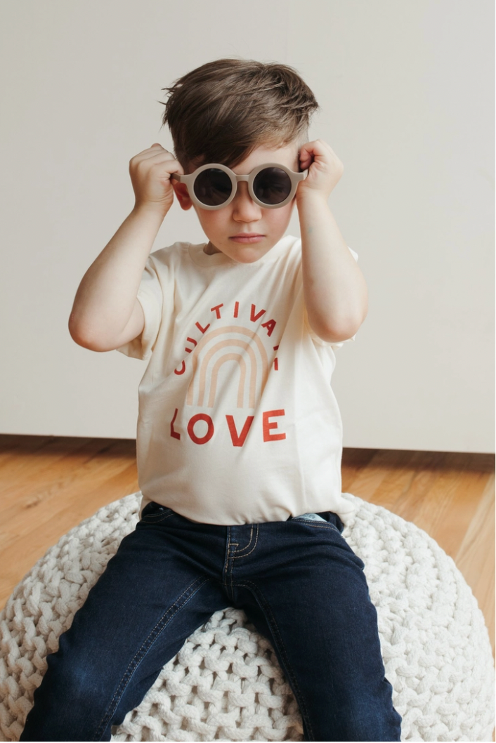 Cultivate Love - Tee