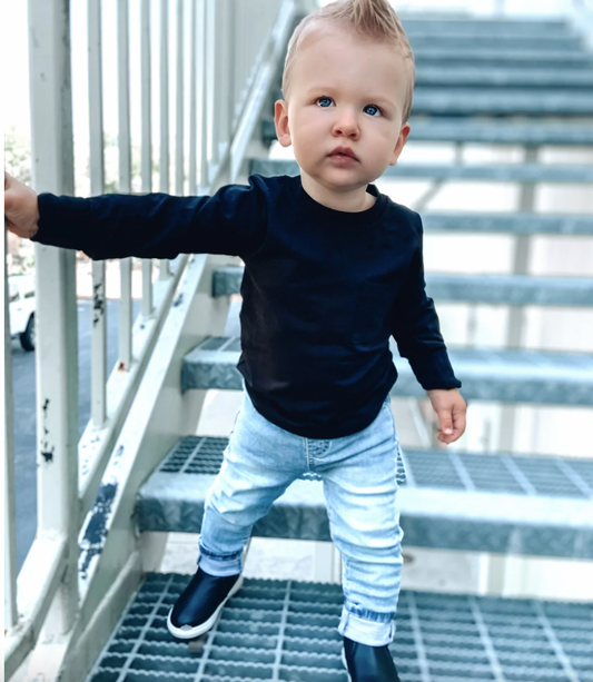 Long Sleeve Pocket Tee | Black