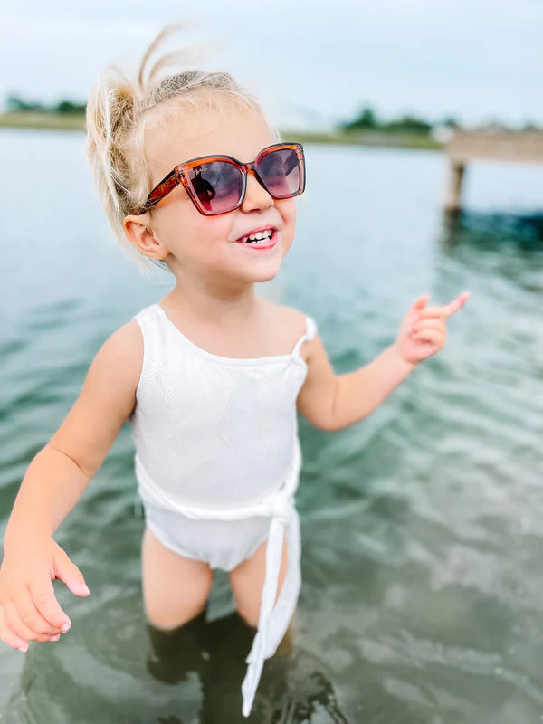 Kids Passport Sunglasses | Caramel