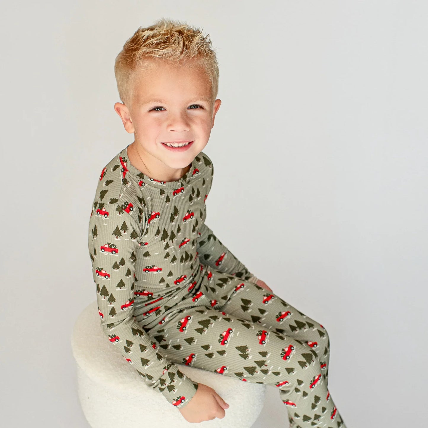 Ribbed Two-Piece Bamboo Pajama Set | Red Christmas Trucks