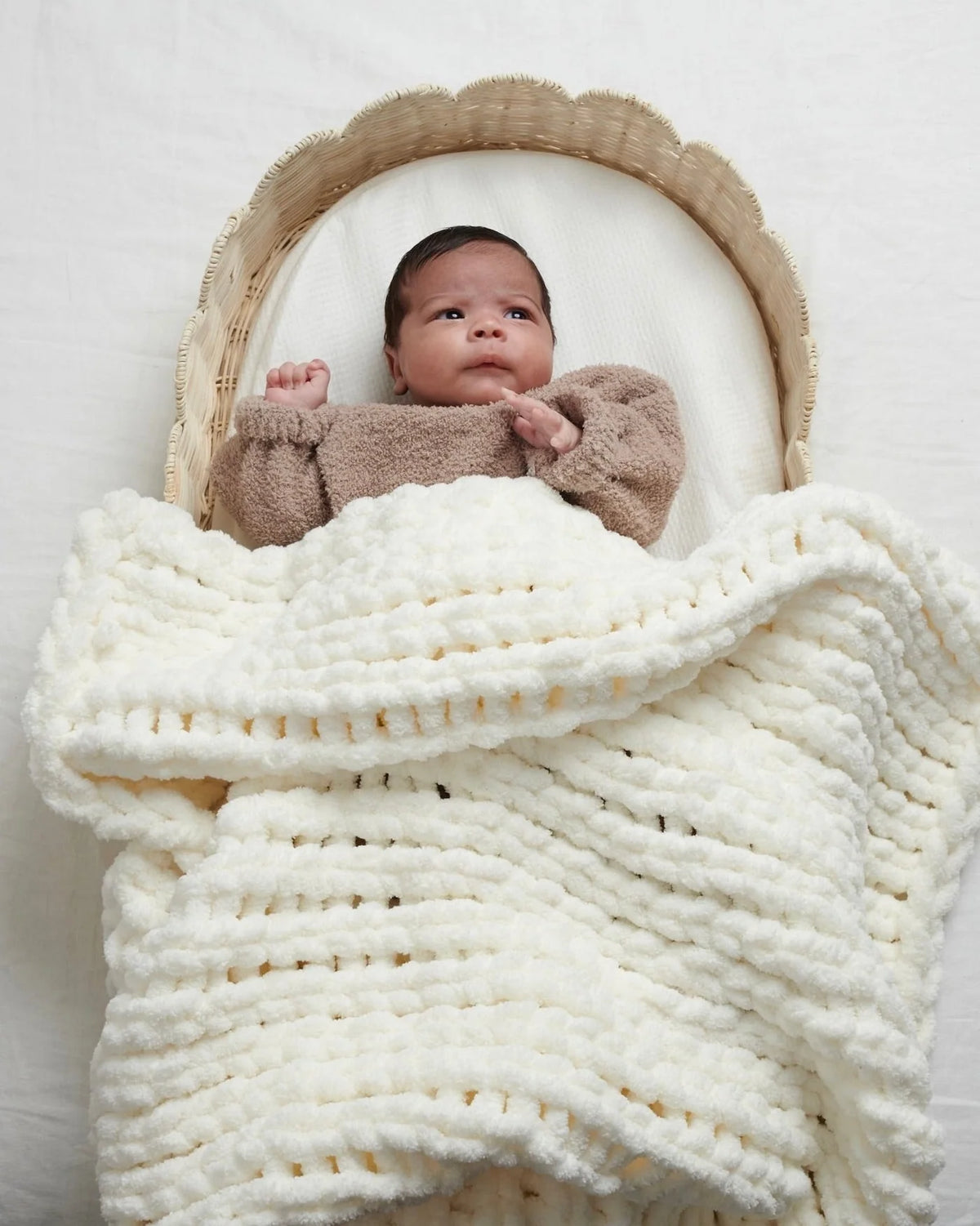 Handknit Chenille Throw | Ecru