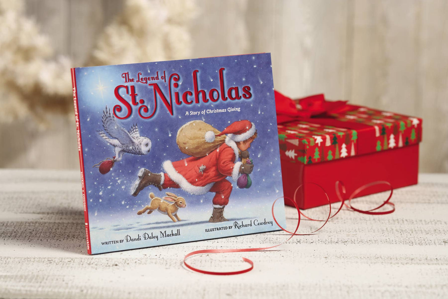 The Legend Of St. Nicholas (Hardcover Book)
