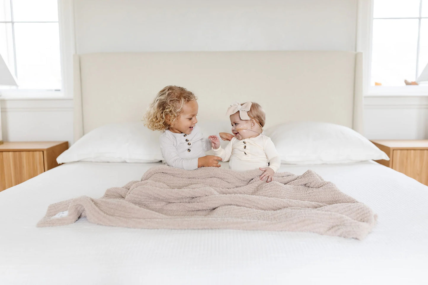 Chenille Blanket | Oatmeal