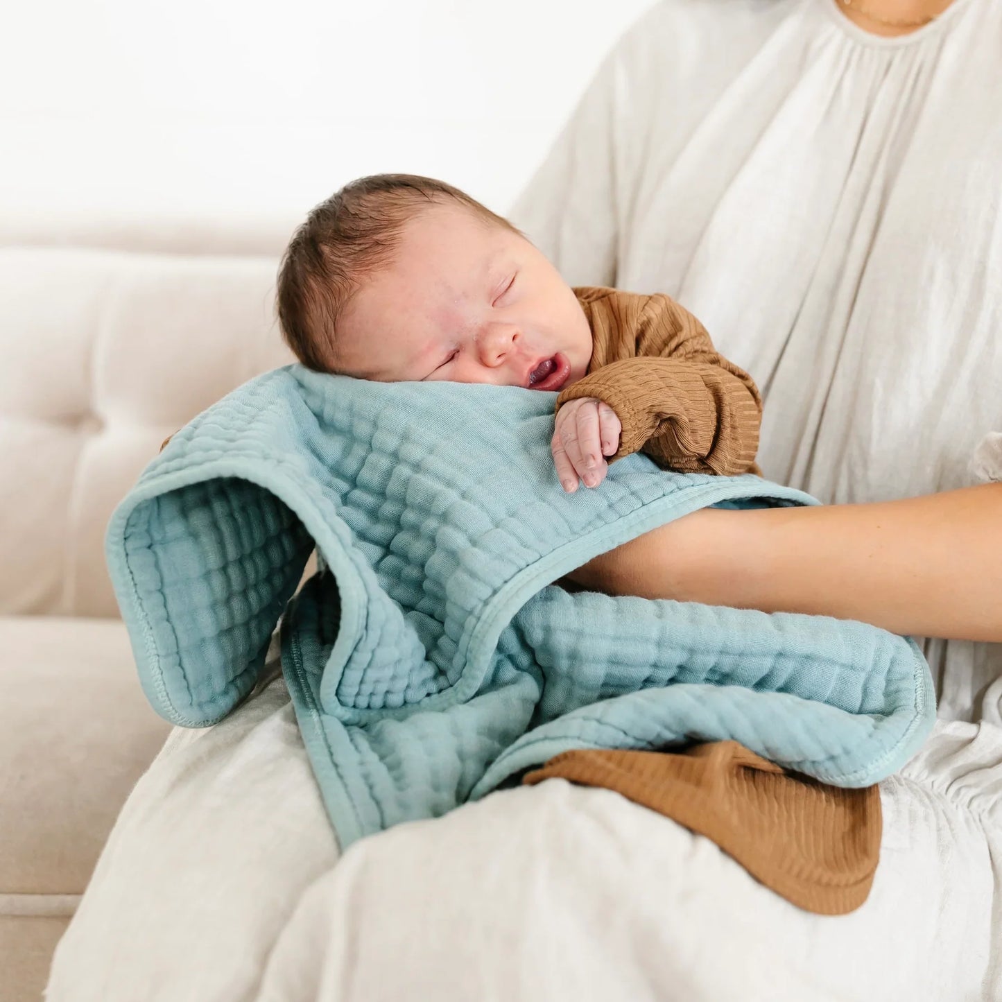 Cloud Muslin Burp Cloth 2 Packs (Multiple Color Options)