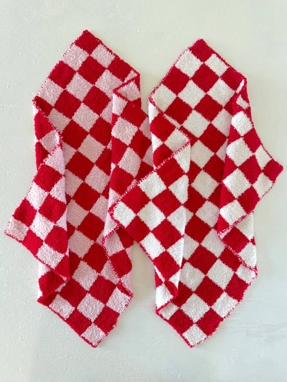 Phufy® Bliss Checkerboard Mini Blanket | Red/Strawberry Pink