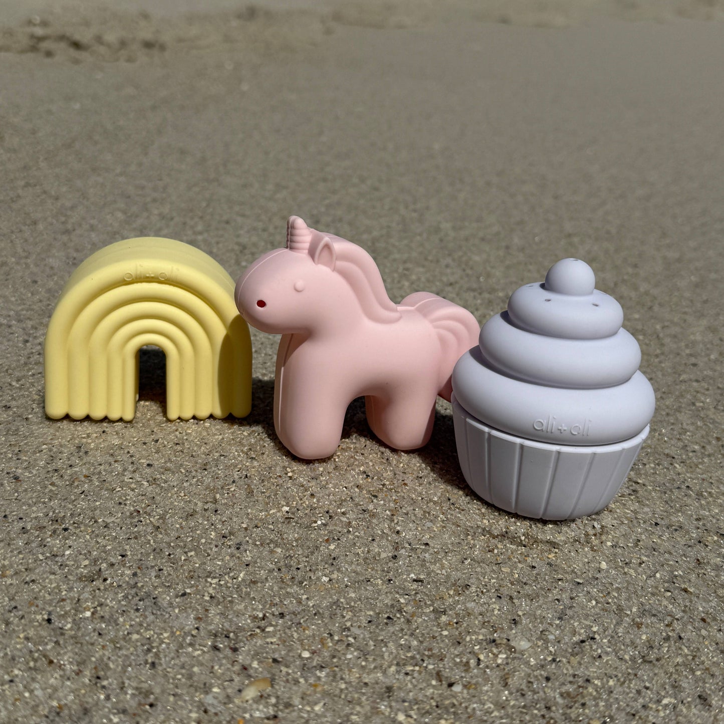 Unicorn Theme Squirt Water Bath Toy Set