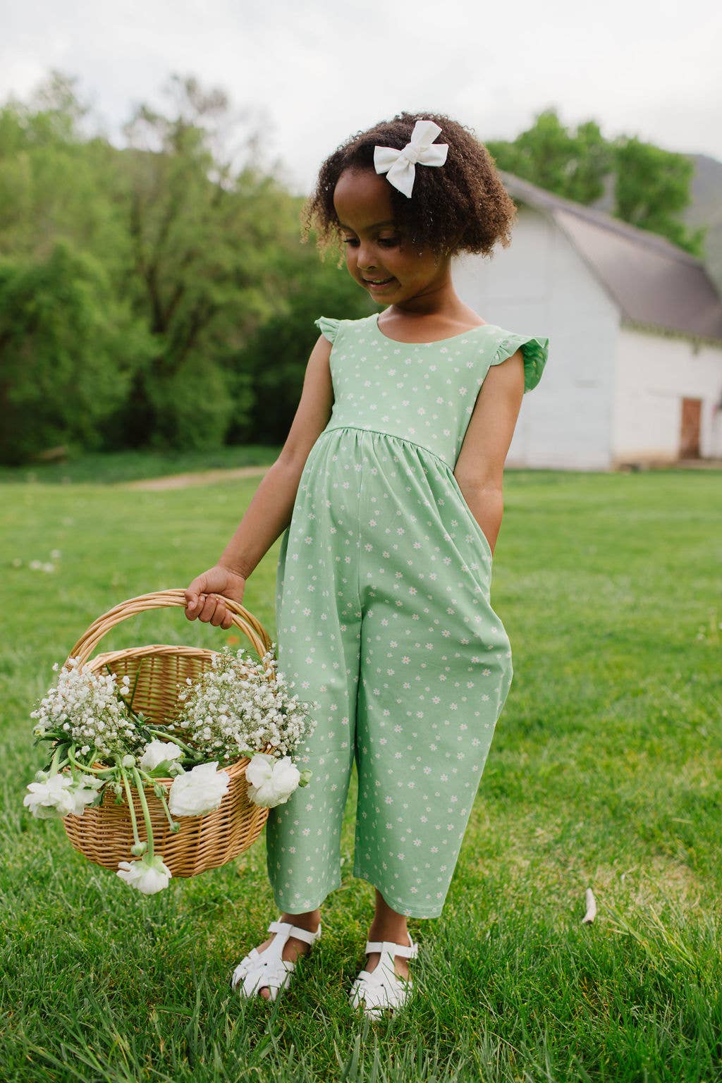 Ruffle Pant Romper in Green Daisy