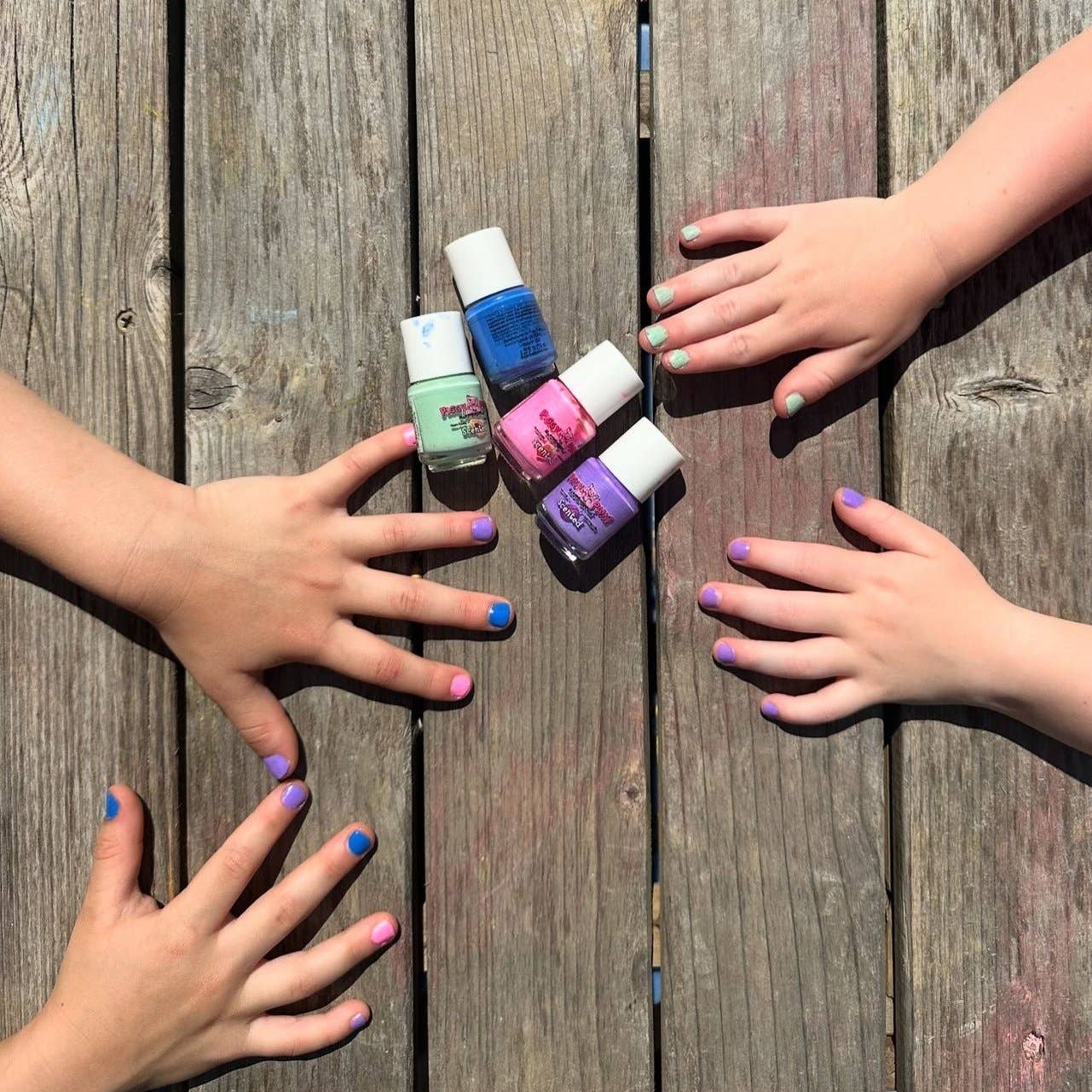Scented Berry Bestie | Non-Toxic Nail Polish Gift Set