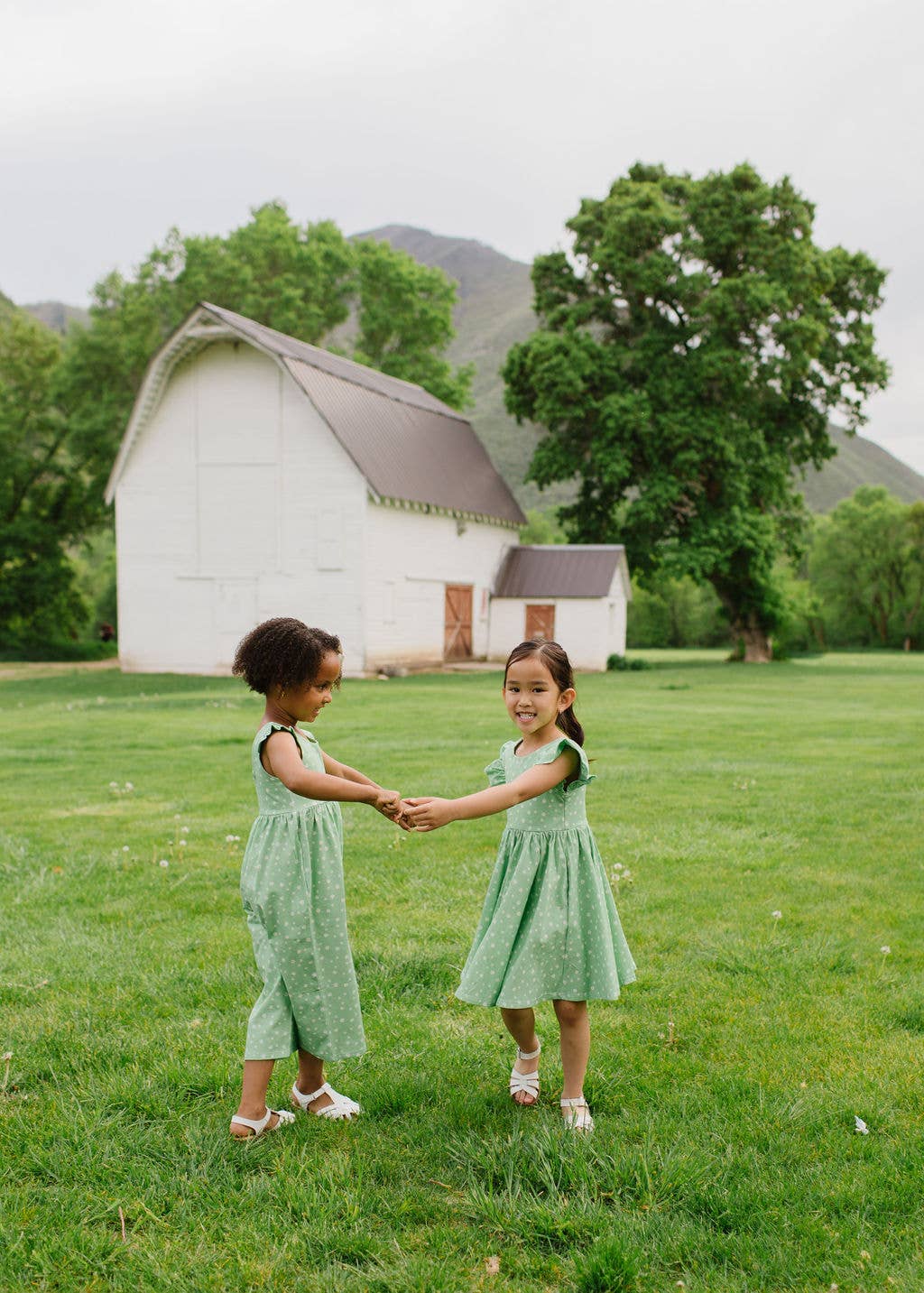 Ruffle Pant Romper in Green Daisy