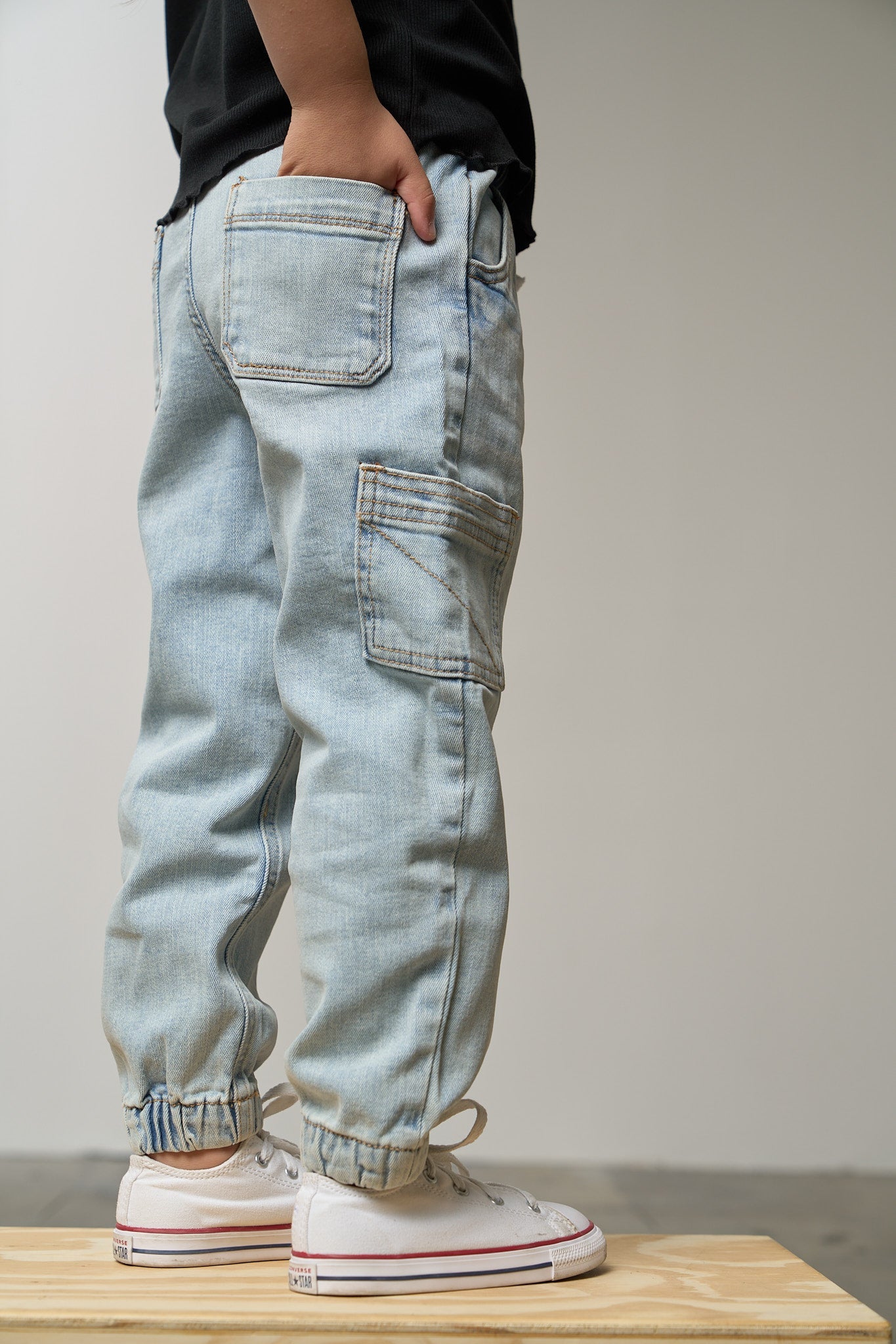 Cargo Denim Jogger | Light Wash