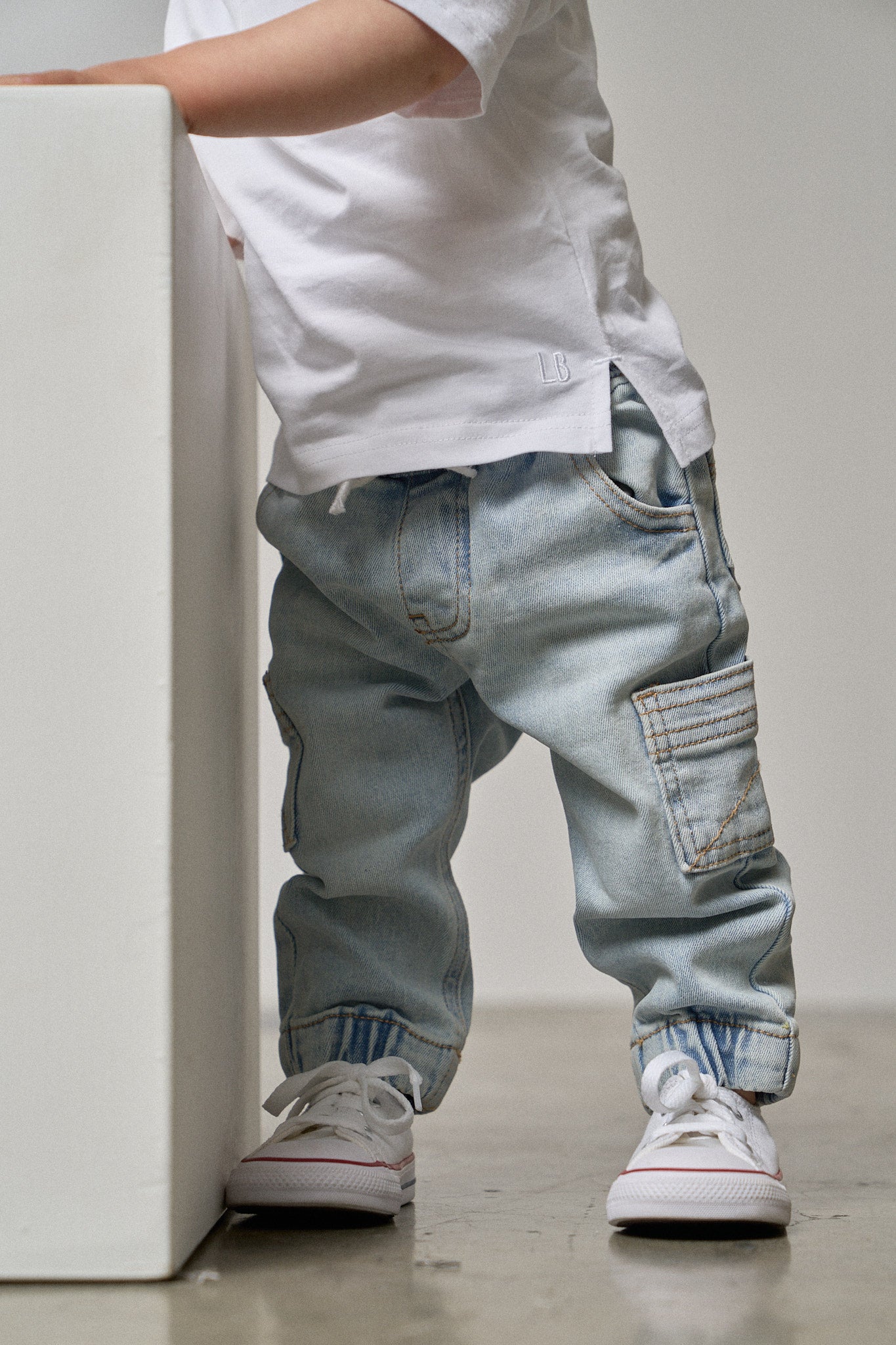 Cargo Denim Jogger | Light Wash
