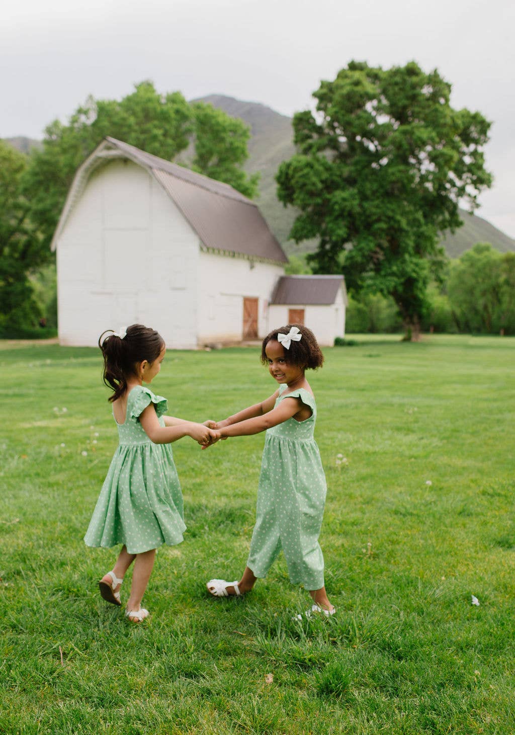 Ruffle Pant Romper in Green Daisy