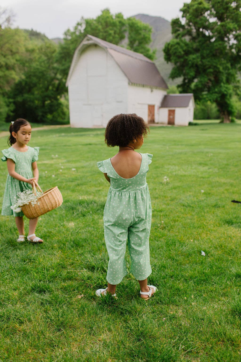 Ruffle Pant Romper in Green Daisy