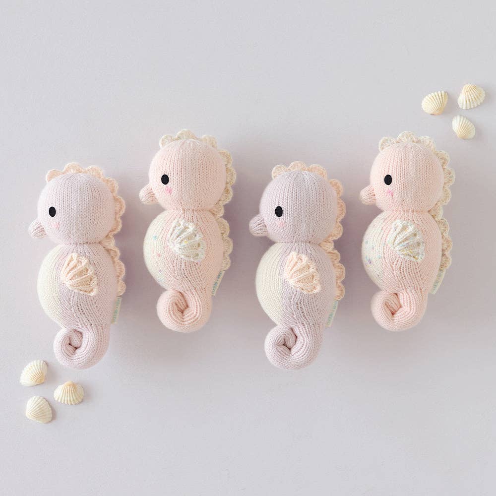Baby seahorse (lilac) | cuddle+kind baby animal