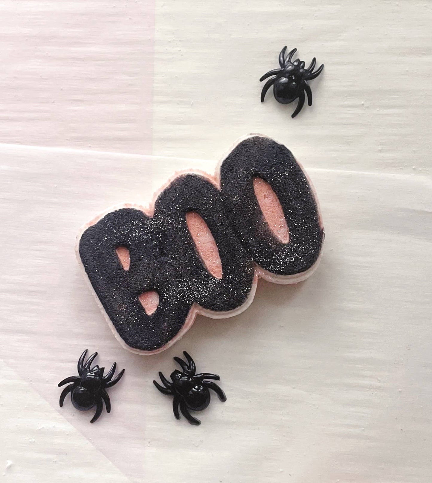 BOO Bath Bomb (with spider toy inside)