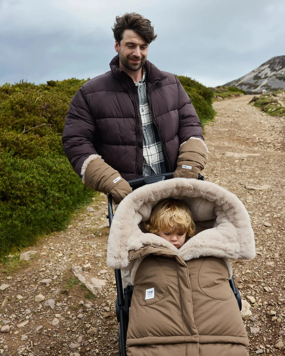 Helsinki Warmmuffs | Moss Brown Faux Fur