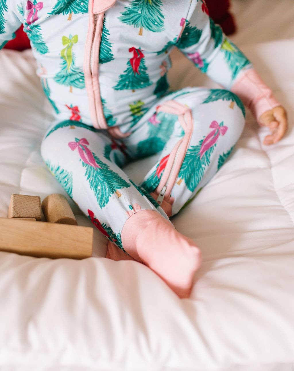 Bamboo Convertible Feet Zip Sleeper | Trim The Tree